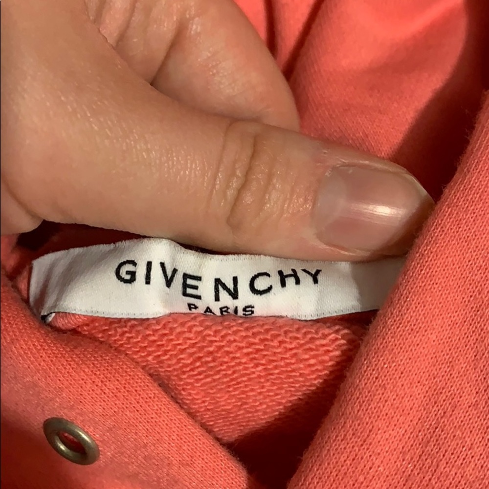 Givenchy sweater - Picture 2 of 3